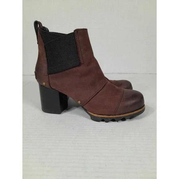 Sorel Brown Ankle Boots with Black Heel - Picture 11 of 13